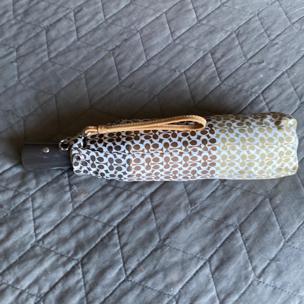 Vintage Coach Umbrella with Sleeve